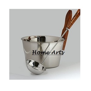 Cubo y cucharón de sauna de acero inoxidable de diseño con mangos de madera Cubo y cucharón de tamaño personalizado para accesorios de sauna - Product Image 3