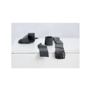 Good high quality rubber threads for sale with color black/white from Vietnam