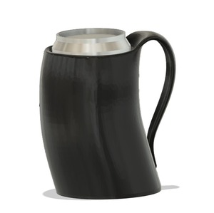 Tazas de cuerno pulidas a mano que ofrecen un acabado suave para disfrutar de la cerveza, el hidromiel y el sidra, decoración rústica para cocina y bar. - Product Image 6