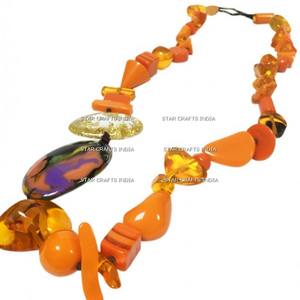 Collar de cuentas de resina epoxi hecho a mano exagerado de estilo europeo y americano, collar bohemio de versión ancha para mujer - Product Image 2