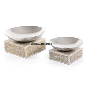 Juego de Tres Tazones para Chocolate con Base Árabe, Forma Redonda, Diseño de Lujo, Nuevo Soporte de Metal para Chocolate al por Mayor - Product Image 4