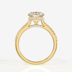 Bague en or 18 carats avec diamant Moissanite taille cœur et halo caché – Élégance et style pour les promesses - Product Image 5