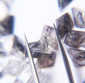 Forme de cerf-volant en cristal de diamant flash naturel 10X7mm Moissanite Loose Stone - Product Image 4