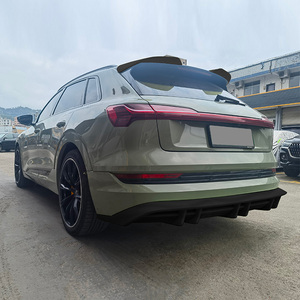 Runde vente exclusive Kit de carrosserie pour <span class=keywords><strong>Audi</strong></span> <span class=keywords><strong>Etron</strong></span> mise à niveau HY Kit de carrosserie lèvre avant diffuseur arrière ailes supérieures jupes latérales ABS noir brillant - Product Image 5