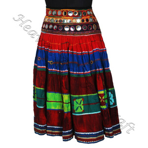 Faldas de arte Vintage hechas a mano para mujer, faldas bonitas de estilo kutchi hechas a mano - Product Image 4