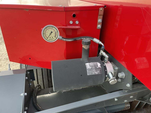 Mini Empacadora Cuadrada Massey Ferguson 1840, Maquinaria Agrícola de Alta Eficiencia, Empacadora Redonda y Envolvedora Pequeña - Product Image 6