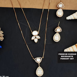 Kundan bijoux pleine pierre haute or polonais conception unique Kundan pendentif ensemble - Product Image 1