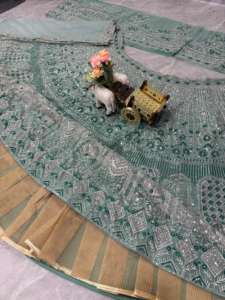 Élégant filet souple de qualité supérieure Lehenga Choli indien pakistanais codage paillettes fonctionnent avec Cancan et toile Patta lehenga choli - Product Image 5