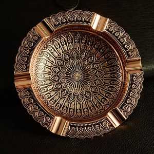 Cendrier en métal en acier inoxydable de haute qualité avec design abstrait floral pour patio, jardin, balcon, café et hôtel - Product Image 5