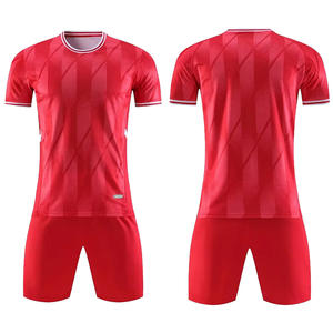 Proveedor de Uniformes de Fútbol OEM, Conjunto de Camiseta y Pantalones Cortos de Alto Rendimiento, Transpirable, de Secado Rápido y Ligero, con Impresión de Logotipo Personalizado - Product Image 2