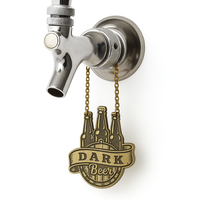 Accessoires de bar OEM, étiquette de robinet de bière en métal personnalisée avec chaîne suspendue
