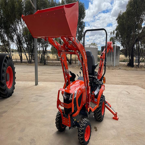 KUBOTA BX23S DIESEL 4X4 355 HEURES COMME NEUF AVEC CHARGEUR, RAPATRICE ET TONDEUSE CENTRALE - Product Image 5