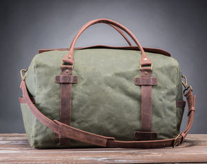 Sac de voyage personnalisé pour hommes en toile cirée pour l'extérieur LCRG-0087 d'extérieur hydrofuge - Product Image 1