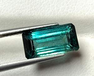 Turmalina indicolita natural con corte octogonal. - Product Image 2