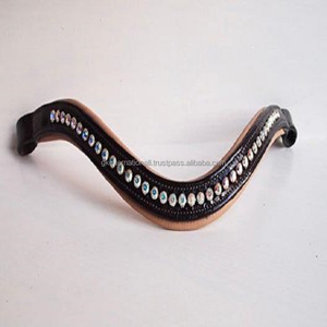 Diadema Acolchada de Cuero Marrón de Primera Calidad con Acolchado Suave y Costuras, con Cadena Decorativa de Perlas Grandes en Negro y Marrón - Product Image 4