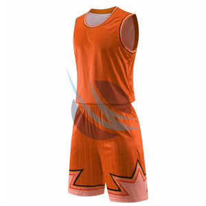 Ensemble respirant pour hommes, uniformes de basket-ball réversibles à logo personnalisé, vêtements d'uniformes de basket-ball d'équipe de jeunes sublimés en 100% polyester - Product Image 1