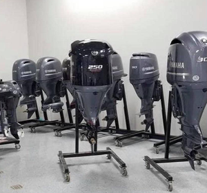 Venta Premium de Motor Fuera de Borda de Gasolina de 4 Tiempos y 6 Cilindros, 60-200 HP - Product Image 2