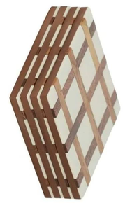 Posavasos Cuadrados Clásicos Ecológicos de Nogal con Incrustaciones de Hueso en un Elegante Juego de Regalo para un Hogar con Estilo - Product Image 3