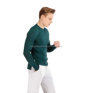 Haute qualité personnalisé Compression hommes Gym T-Shirt à manches longues vêtements de sport col rond solide tricoté 180 grammes en gros personnalisé - Product Image 1