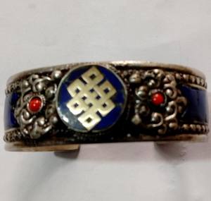 Brazaletes de Metal de Mantra tibetano - Product Image 3