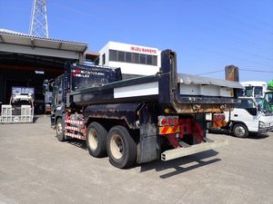 Camión volquete ISUZU GIGA Japón - Product Image 4