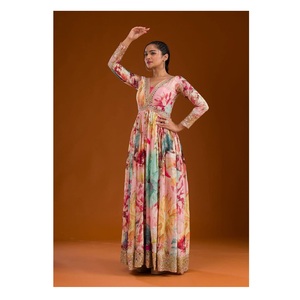 Robe moderne du fournisseur indien avec paillettes et imprimés floraux numériques pour toutes les occasions et tenues de fête - Product Image 1