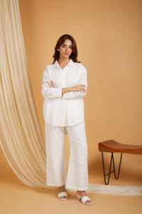 Meilleures ventes de robes de créateurs de haute qualité, nouvelles robes blanches décontractées personnalisées à la mode pour femmes au prix le plus bas de la fabrication en gros - Product Image 6