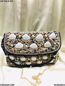 Fournisseur en gros de sac de soirée de style ethnique pour femmes pochette de luxe rétro à sequins perlés paon bandoulière fêtes spéciales - Product Image 3