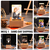 Lampe de chevet cadre photo en cristal avec veilleuse et mélodie, base en bois, portrait personnalisé, cadeau commémoratif, pour bureau d'entreprise, rechargeable