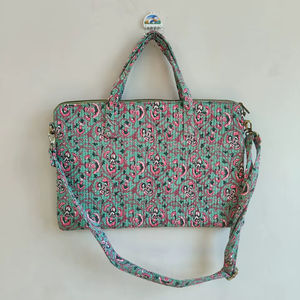 Sac pour ordinateur portable matelassé floral vintage de haute qualité fait à la main avec fermeture éclair et poignée pour les voyages - Product Image 1