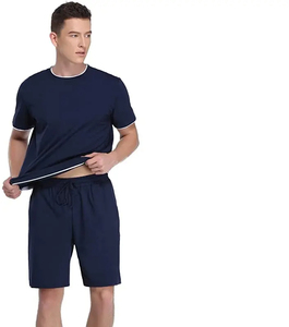 Conjuntos deportivos innovadores de verano para hombre, con logotipo personalizado, de dos piezas, camiseta y pantalones cortos, para entrenamiento y jogging, OEM. - Product Image 6