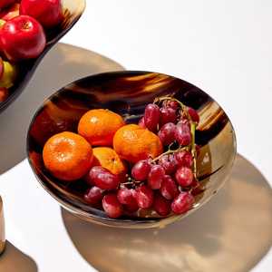 Prix de gros Bol de table de service en corne de buffle naturelle avec beauté naturelle et courbes élégantes pour un intérieur conscient - Product Image 3