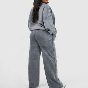 Survêtement évasé pour femmes Hiver Solid Casual Knitting Rehaussez votre entraînement avec un confort élégant et élégant - Product Image 4