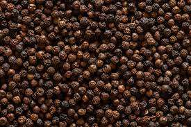 พริกไทยดำคุณภาพพรีเมียม บรรจุถุงขนาดใหญ่ 25 กก./50 กก. 500GL/550GL เมล็ดเต็ม ปริมาณน้ำมัน 1-2% ความชื้น 12% อายุการเก็บรักษา 2-3 ปี - Product Image 4