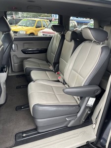 Venta Rápida: KIA Sedona EX 2016, Minivan de 4 Puertas, Transmisión Automática, Motor V6 - Product Image 4