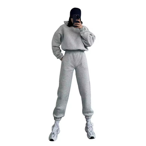 Personnalisé femmes bleu 2 pièces ensemble vêtements fabricants recadrée à capuche épais pantalons de survêtement brodé sweats à capuche joggers - Product Image 3