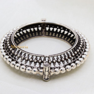 Wholesale 925 <b>Sterling</b> <b>Silver</b> <b>Beaded</b> Handmade <b>Bracelet</b> Best Quality Kada <b>Silver</b> Kada for Bohemian Jewelry for Weddings Gifts - Product Image 1