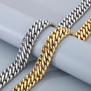 Bijoux Hip Hop Premium Excellente Qualité Chaîne Cubaine en Or Lourde Disponible en Plusieurs Tailles pour l'Exportation - Product Image 5