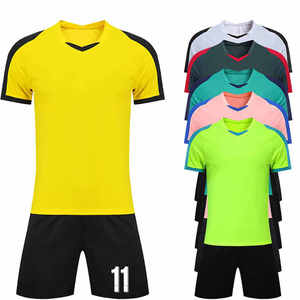 Uniforme de football le plus vendu 100% uniforme de football en polyester à vendre uniforme de football de conception de logo sur mesure - Product Image 6