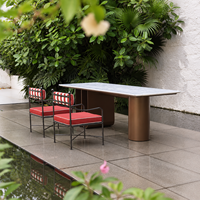 Edelstahl Outdoor-Esstisch-Set für Resort, Hotel, Restaurant, Terrassenmöbel nach Maß