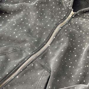 Vêtements pour hommes Streetwear Hip Hop Acid Wash Rhinestone Hoodie Logo personnalisé Sun Faded Oversized Pullover Black Hoodies - Product Image 6