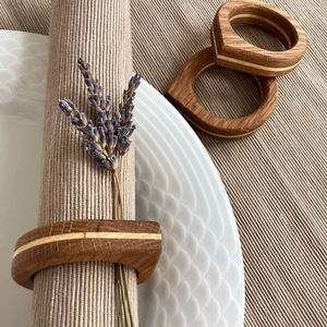 Rondelles de serviette en rotin élégant Décor de table en osier pour table à manger - Product Image 1