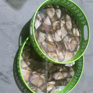 Bandeja de servicio de metal para utensilios de cocina Forma redonda Plata Acabado antiguo Etiqueta de animal Bandeja de impresión para comida y vino Servido por FWE - Product Image 4