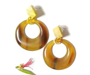 Boucle d'oreille en corne de buffle de la plus haute qualité et produit en corne polie naturelle, prix personnalisé, boucle d'oreille en corne véritable 100% - Product Image 2
