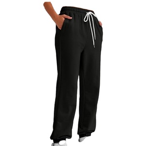 Pantalon de survêtement ample et confortable pour femme grande taille – Style streetwear décontracté - Product Image 4