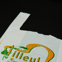 Sac t-shirt écologique de qualité supérieure solide sac en plastique de haute qualité avec poignée sac à provisions imprimé personnalisé en gros bon marché