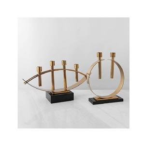 Ensemble de bougeoirs en métal bohème chic avec des découpes complexes, parfait pour la décoration de la table, du salon, de la chambre ou des événements - Product Image 2