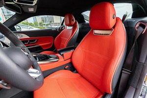 Mercedes-Benz Clase G G63 Turbo V10 2024, Tracción en las Cuatro Ruedas, Volante a la Izquierda, Luces LED, Bajo Kilometraje, en Existencia y Listo para Envío - Product Image 6