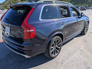 Volvo XC90 T6 Momentum 2017 d'occasion, modèle 2020, 100% en parfait état de marche, sans accident - Product Image 5