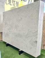 Mármol Ónix Blanco Fendy Retroiluminado, Duradero, Pulido, en Losa a Medida, con Vetas Púrpuras para Mesa de Comedor e Isla